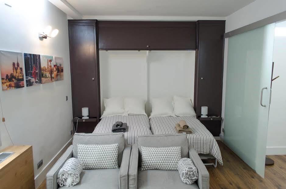 Apartamentos Centro Colon Madrid Eksteriør billede