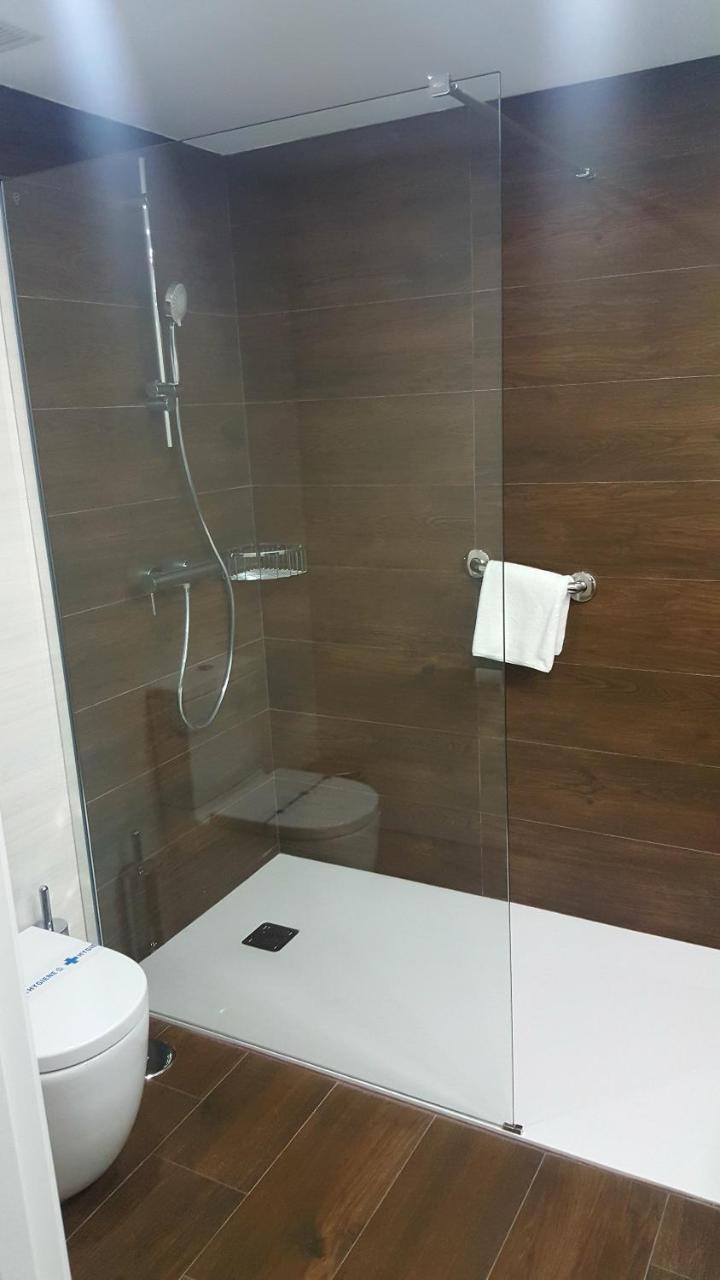 Apartamentos Centro Colon Madrid Eksteriør billede