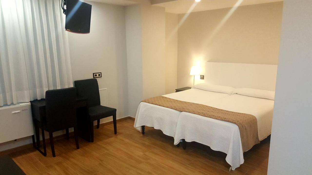 Apartamentos Centro Colon Madrid Eksteriør billede